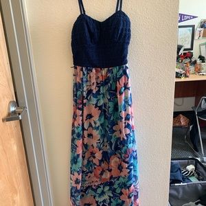 Lily Rose Maxi Dress